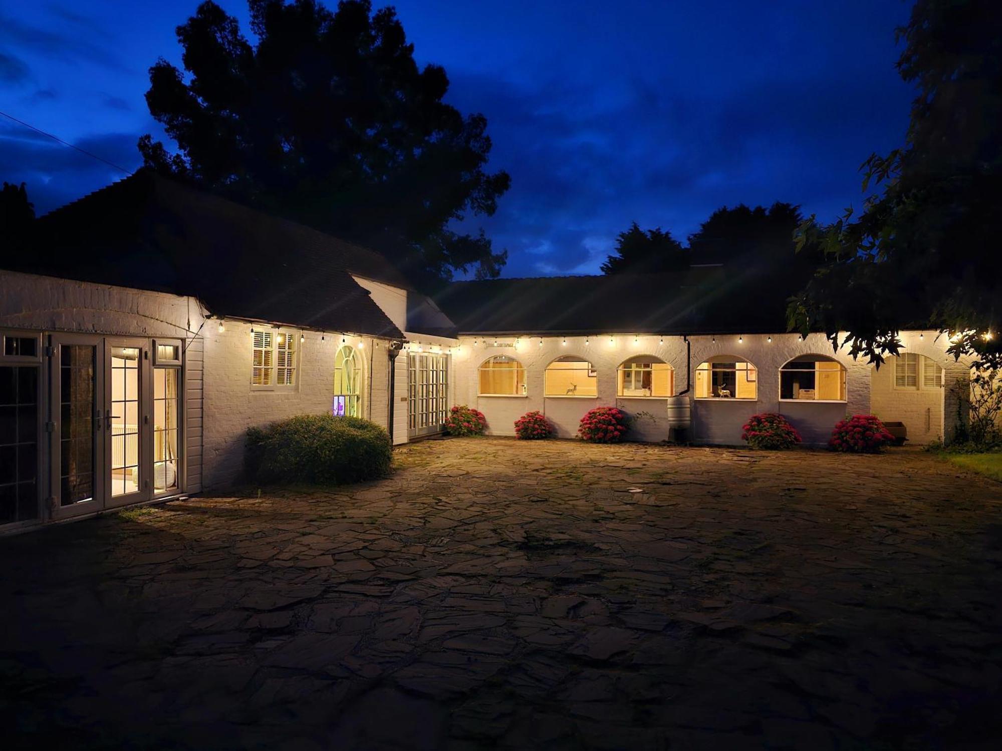 English Farmhouse Cottage جيلدفورد المظهر الخارجي الصورة
